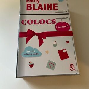 Colocs L'intégrale Book by Emily Blaine